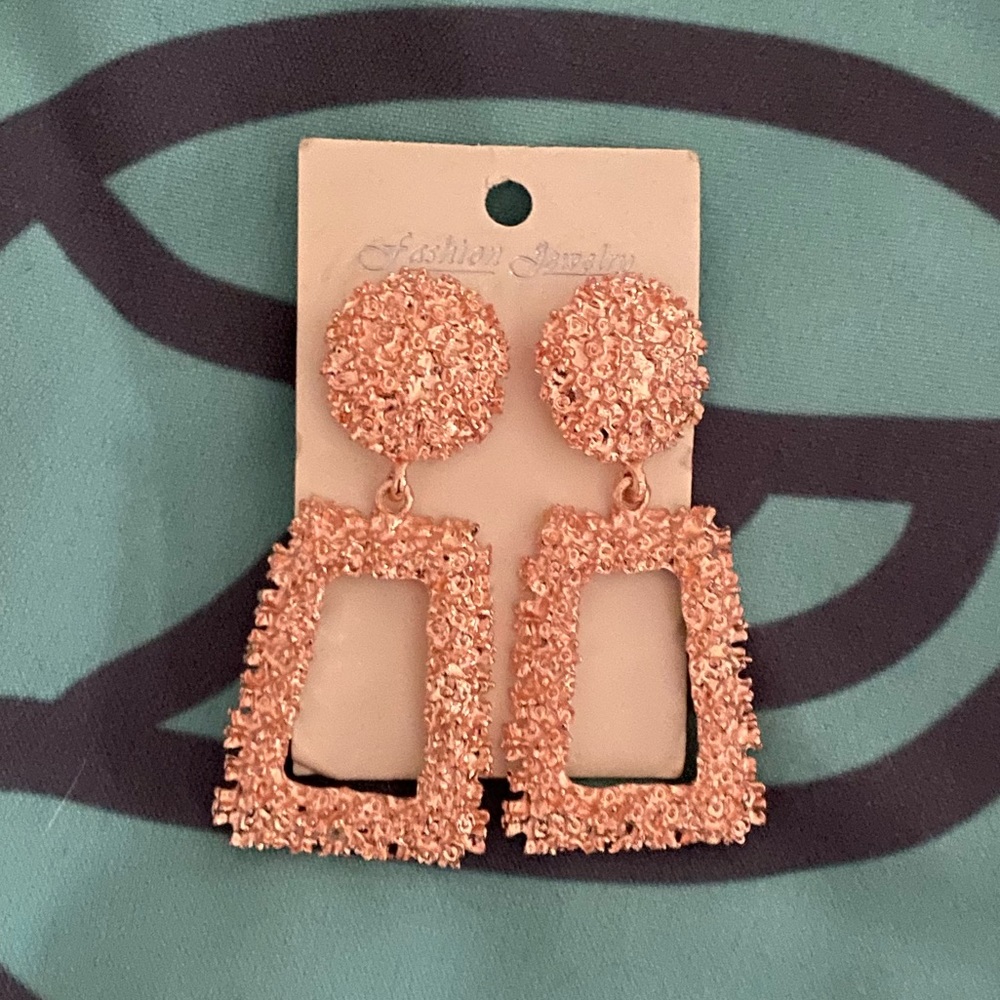 Fun-Thick, Rose Gold Fashion Earrings, Large 🌹